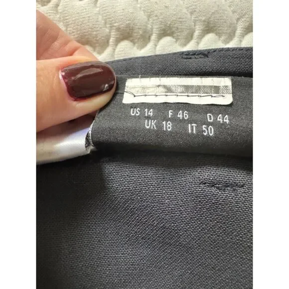 AKRIS Women's Wool Dress Pants, Charcoal. US14 - Picture 4 of 10